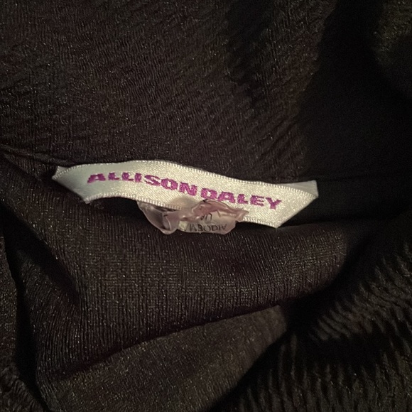 Allison Daley Black Full-Zip Knit Vest - Picture 4 of 4